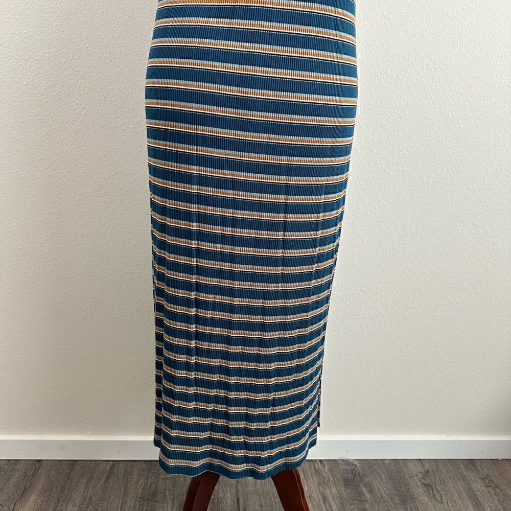 EUC Loft Women’s Dress - Picture 6 of 11